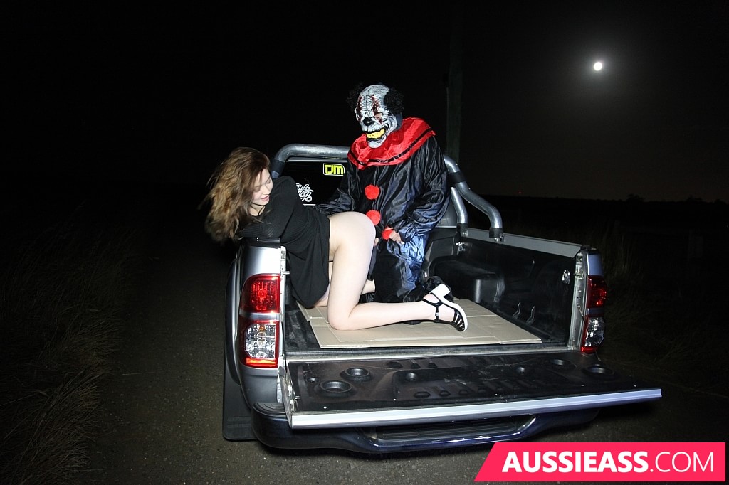 Clown Hunting With Lulu Reynolds
